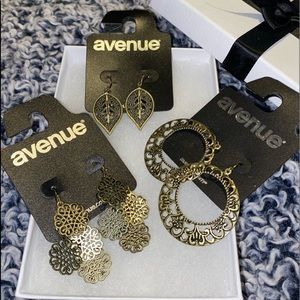 Antique gold earrings.